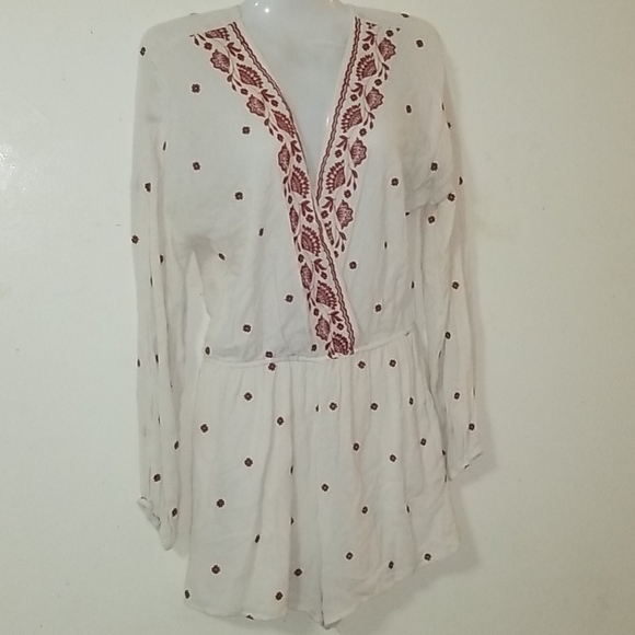 Chloe & Katie Pants - Chloe & Katie Floral off white & burgundy  Size Medium